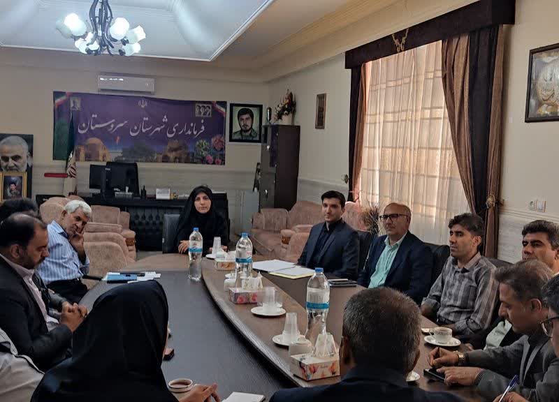 بررسی راهکارهای آزادسازی عرصه و حریم کاخ ساسانی و بقعه شیخ یوسف سروستانی